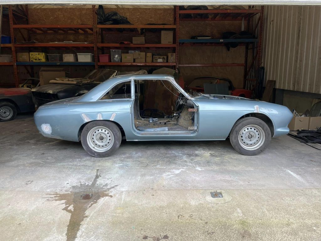 reliant scimitar ready for respray